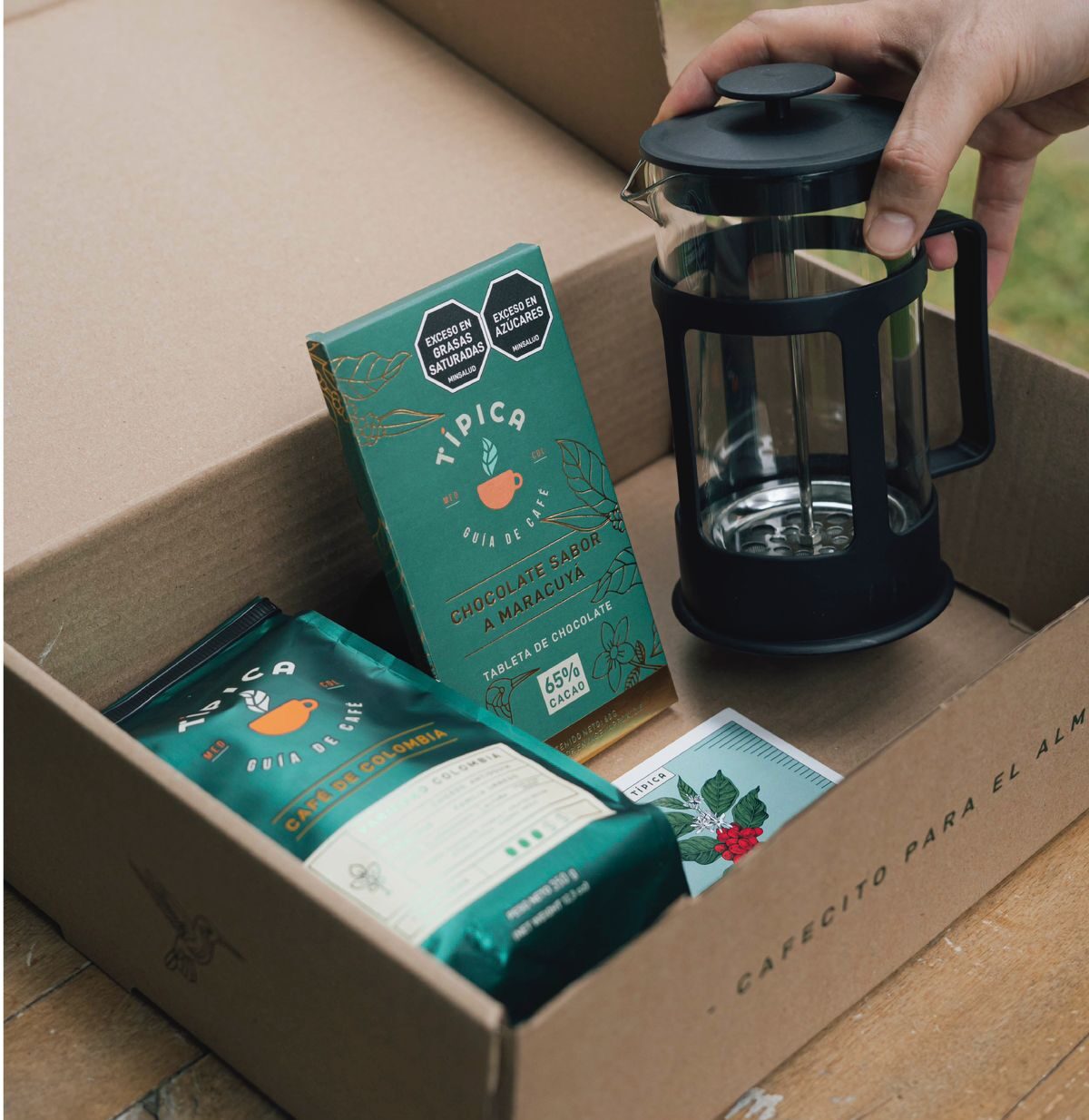 Kit Prensa Francesa 350ml + 350gr Café
