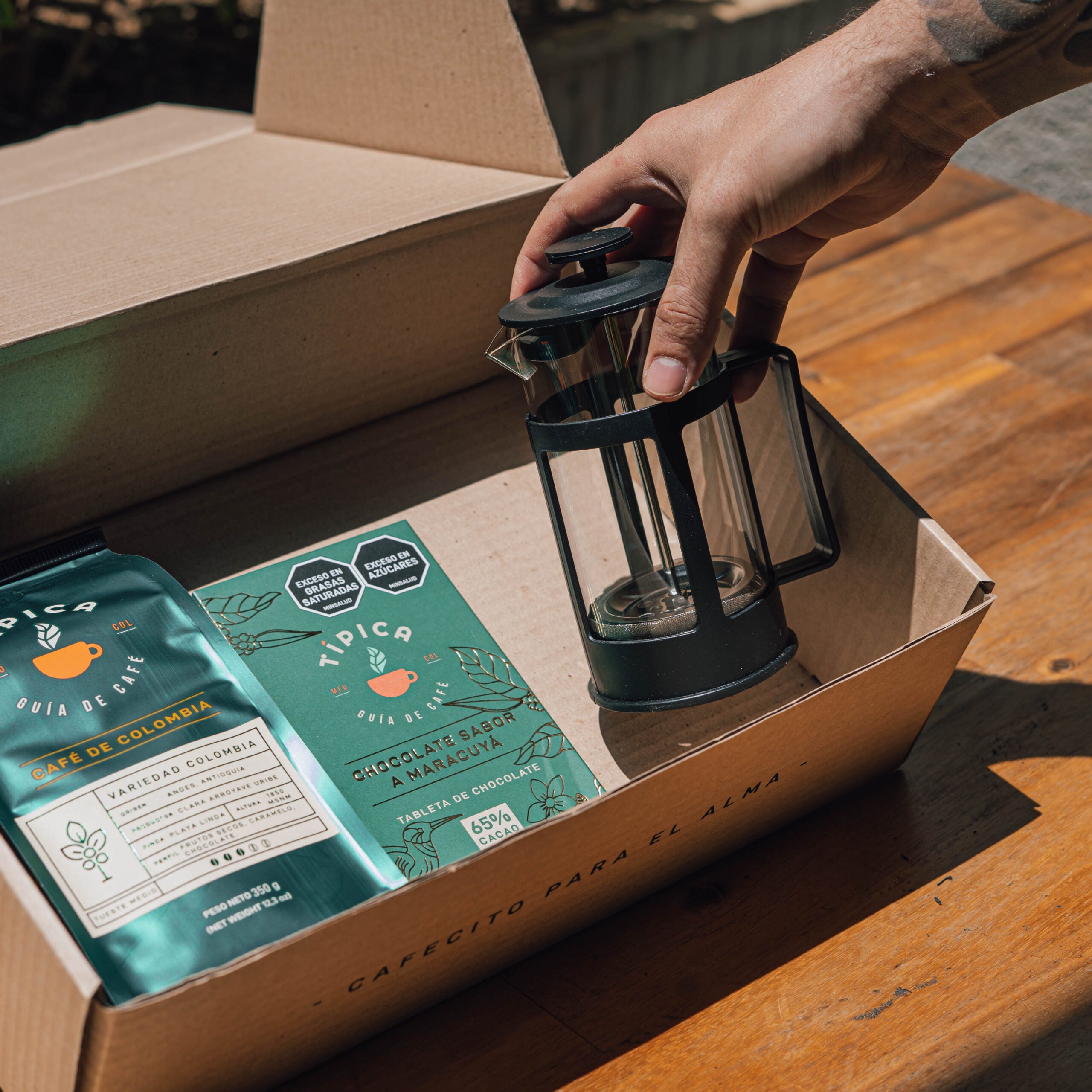 Kit Prensa Francesa 350ml + 350gr Café