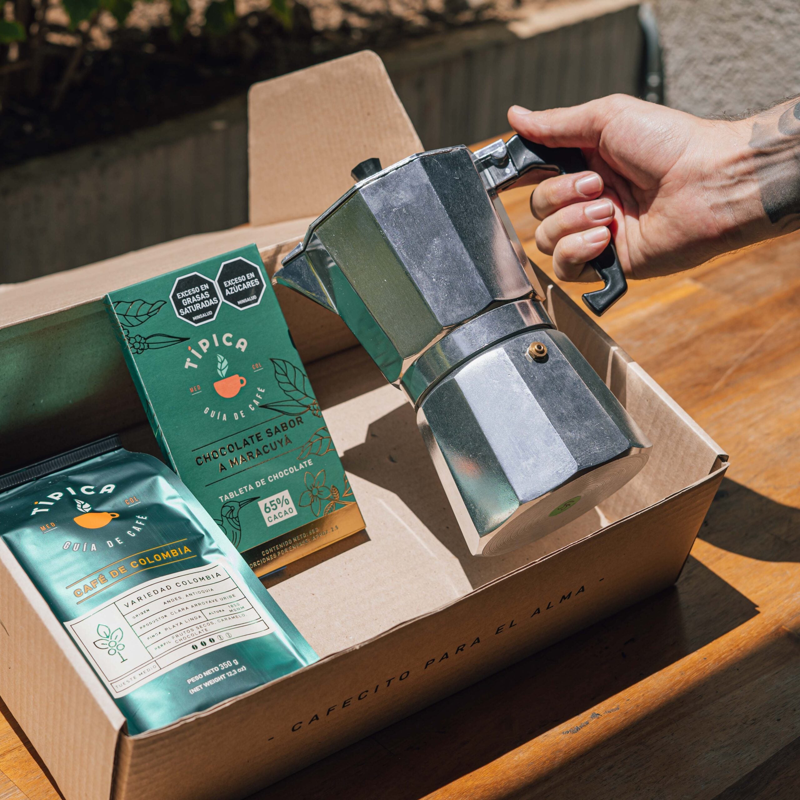 Kit Moka Personal +Café + Barra de Chocolate
