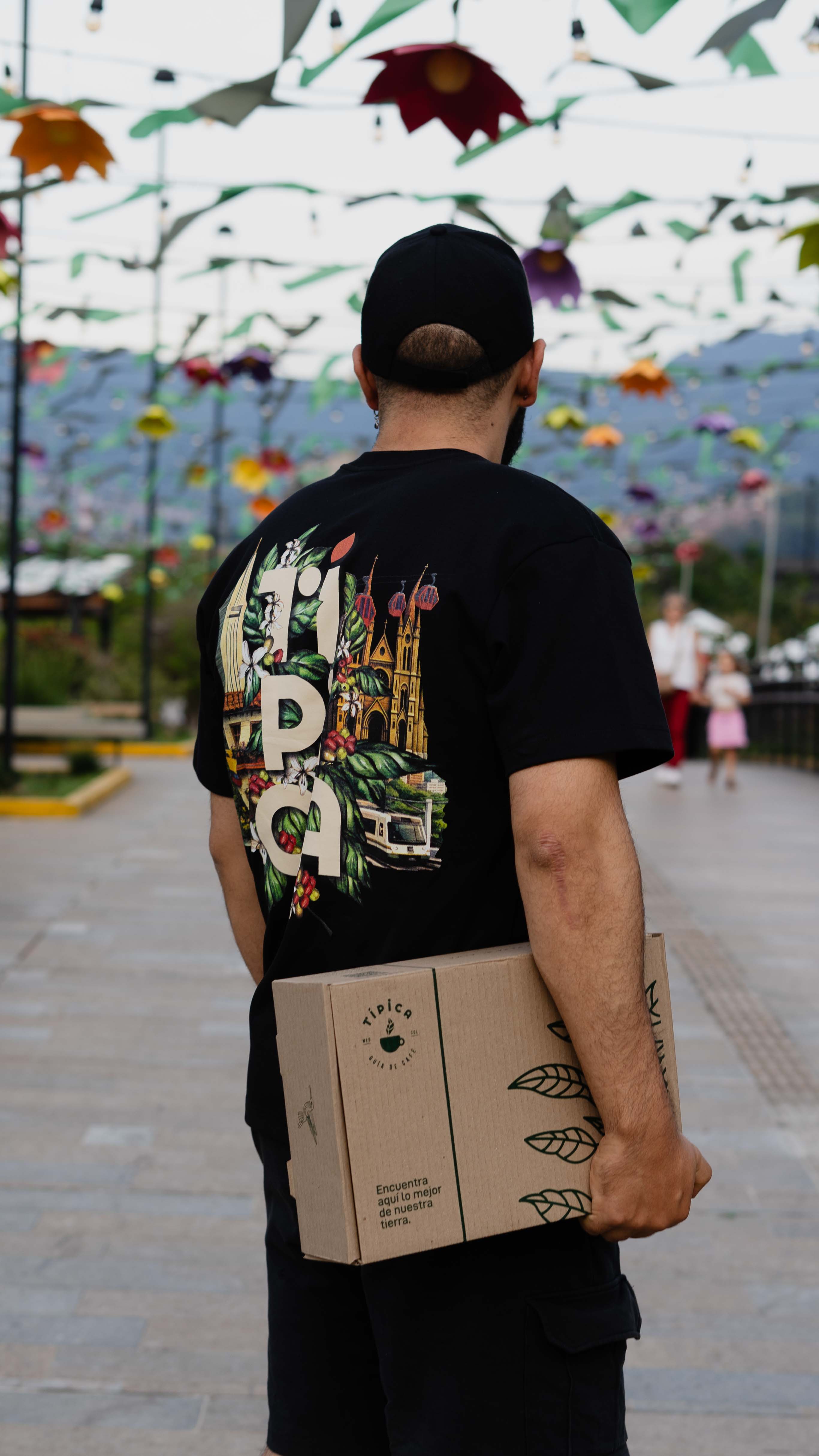 Camiseta Típica Feria de Flores
