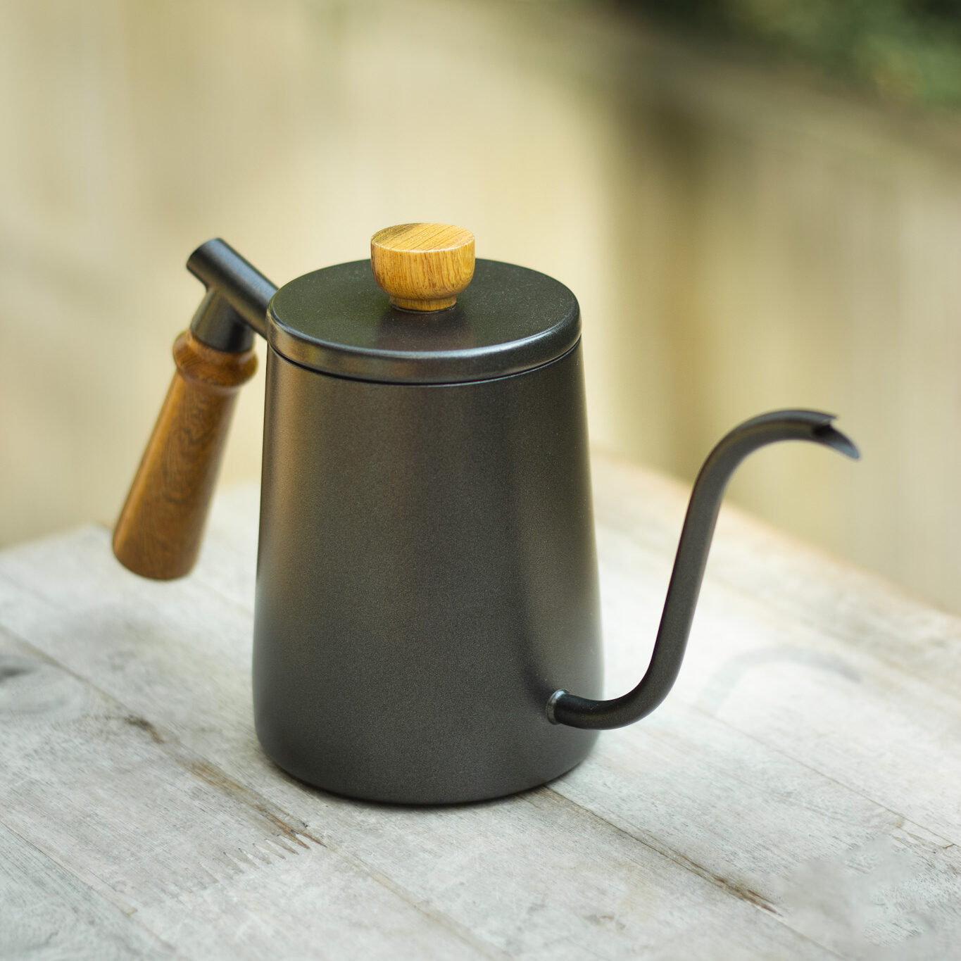 TETERA MANGO DE MADERA