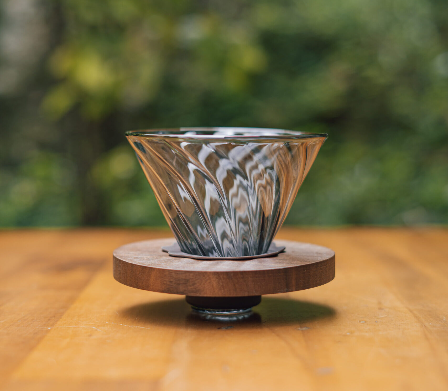 Dripper Negro Base de Madera