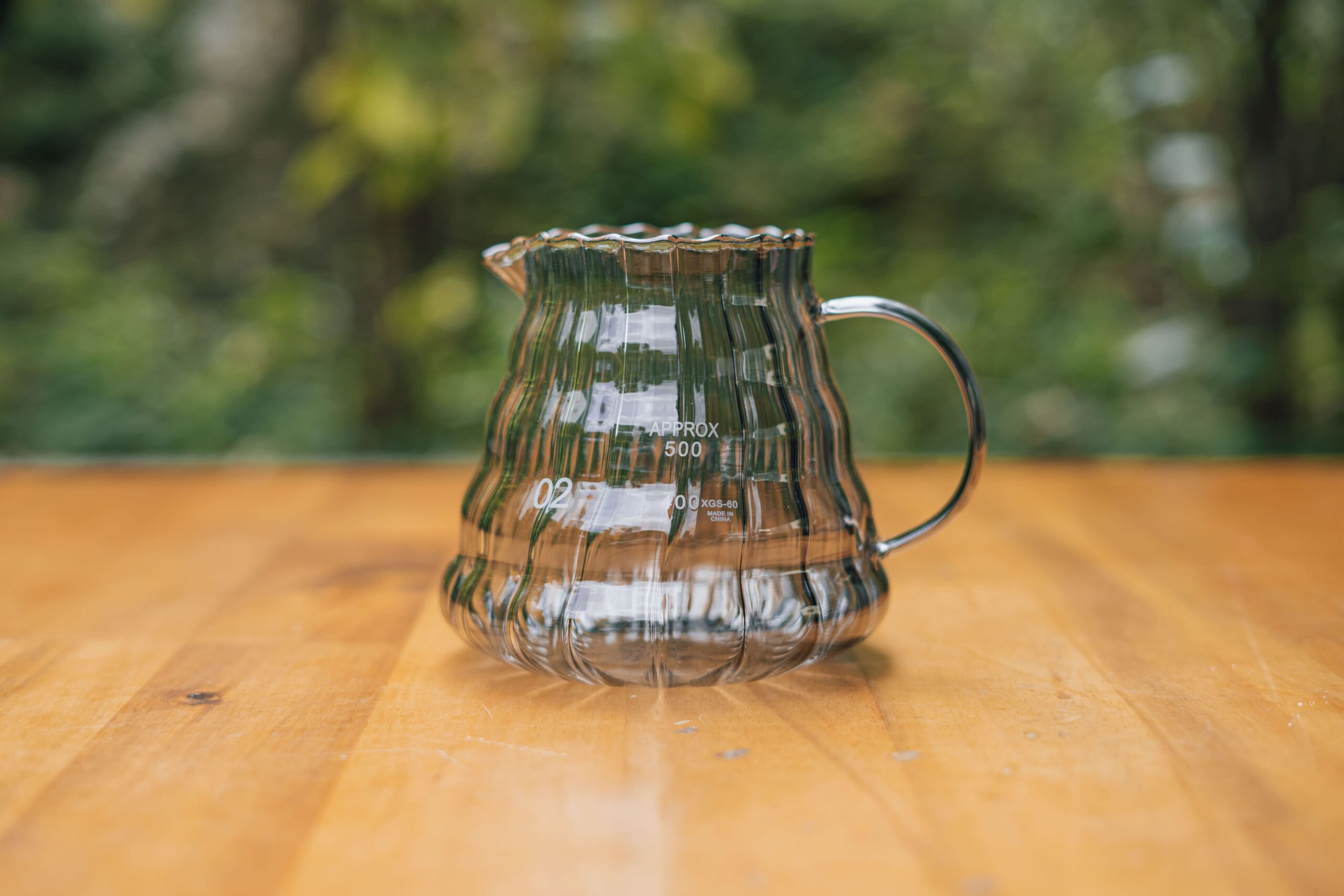 server negro con estrias .